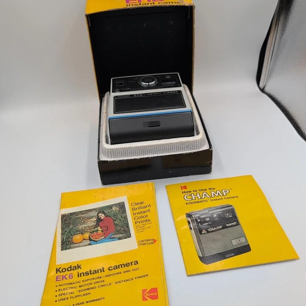 Vintage Kodak EK6 Instant Camera Instant‎ Print Film Camera in Box